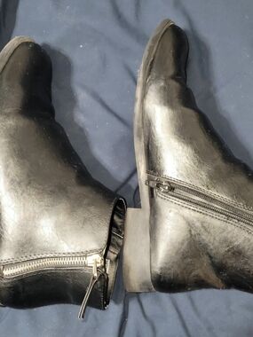 Women's Black Side-Zip Ankle Boots